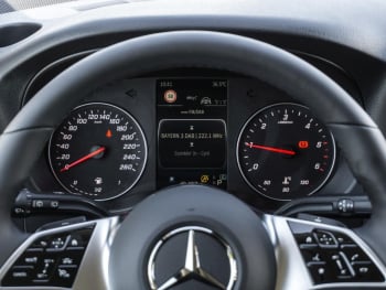 Mercedes-Benz Vito 119 CDI Mixto 4x4 lang MBUX Navi Distronic