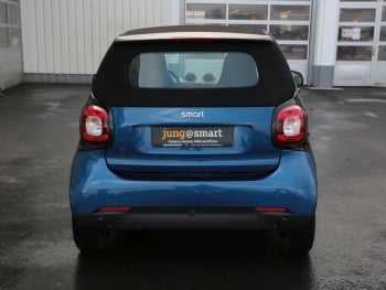 SMART EQ fortwo cabrio Advanced-Paket Ladekabel-Paket