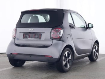 SMART EQ fortwo cabrio passion Exclusive-Paket 22kW