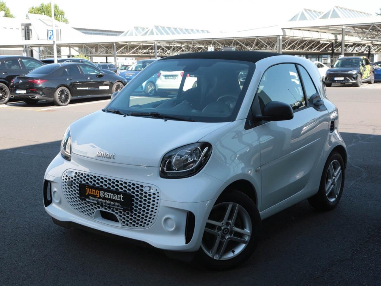 smart fortwo EQ fortwo Coupé weiss