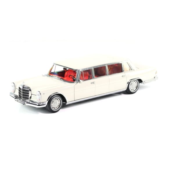 1:18 Modellauto 600 Pullmann W100 (1963 - 1991) weißgrau Original Mercedes-Benz