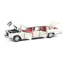 1:18 Modellauto 600 Pullmann W100 weißgrau Original Mercedes-Benz | B66040708