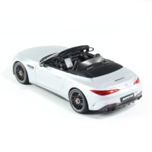 1:18 Modellauto SL 63 AMG R232 Roadster hightechsilber magno Original Mercedes-AMG | B66960667