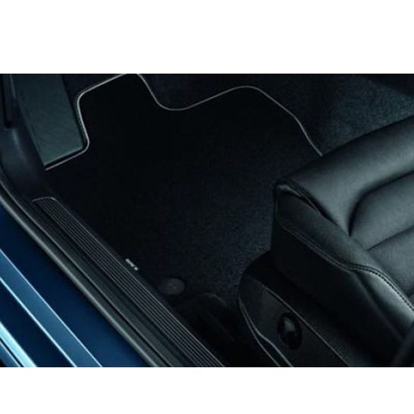 kfz-premiumteile24 KFZ-Ersatzteile und Fußmatten Shop, Fußmatten passend  für VW Golf 7 VII Velours Premium Qualität Leder Rand schwarz/silber  4-teilig