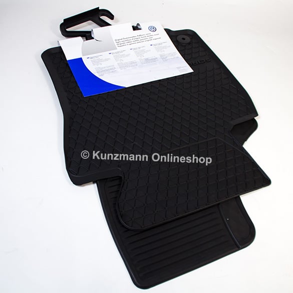 Volkswagen car rubber floor mats | VW Scirocco | original black |  1K1061541041