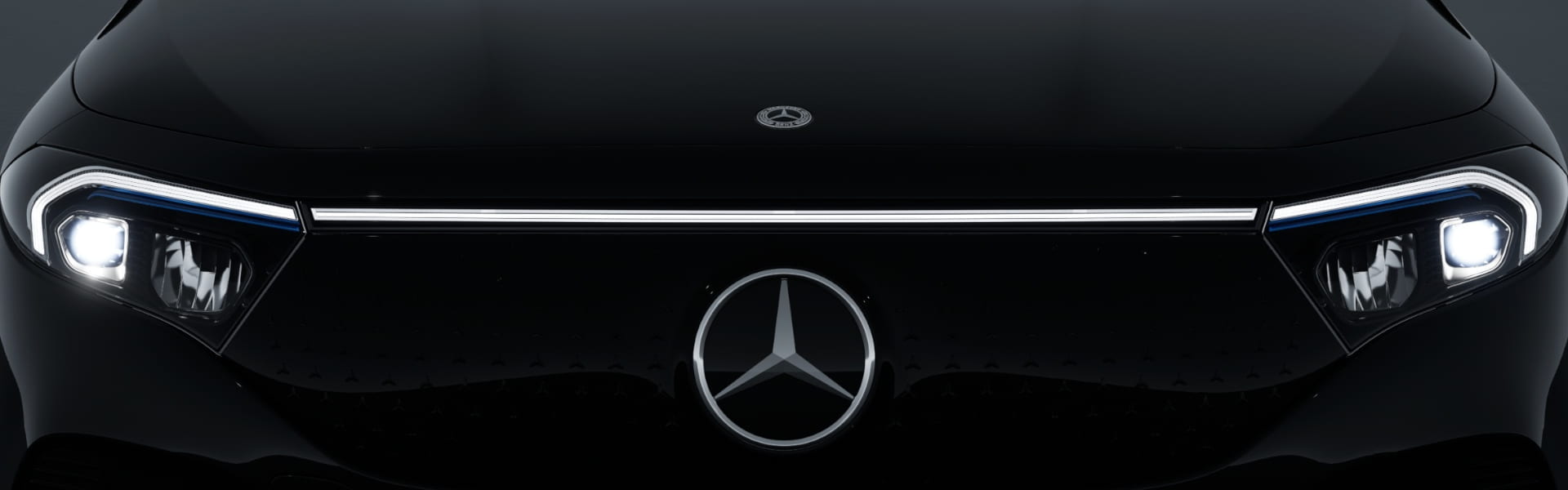 Mercedes-Benz EQA Front