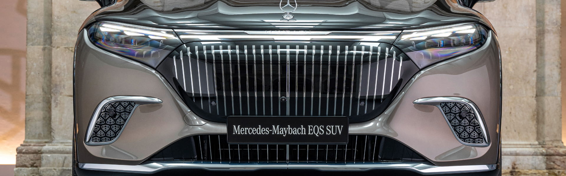 Mercedes-Maybach EQS Front