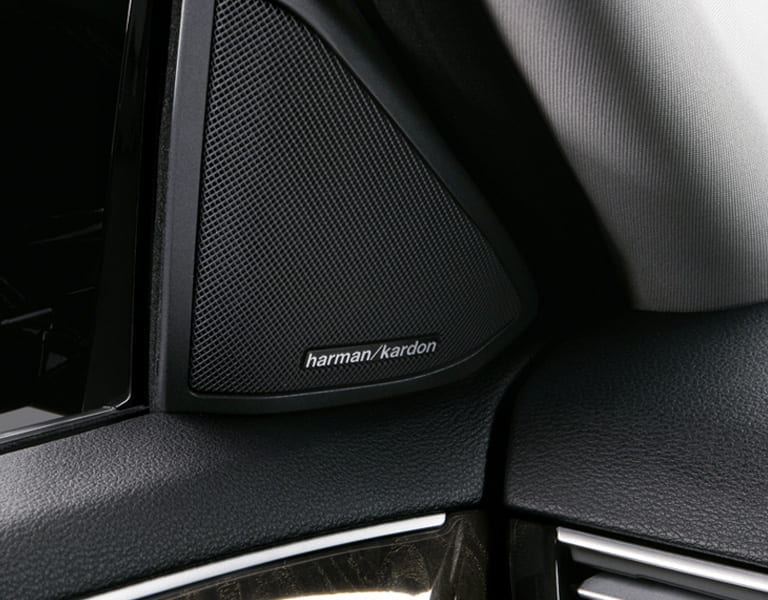 Mercedes-Benz HARMAN KARDON® LOGIC 7®