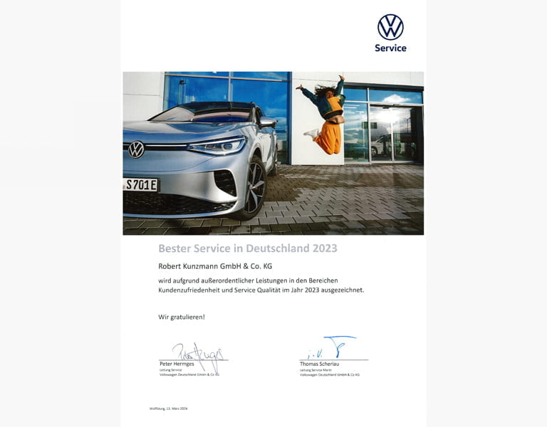 Auszeichnung des Autohaus Kunzmann mit "Ausgezeichnete Qualität im Service"