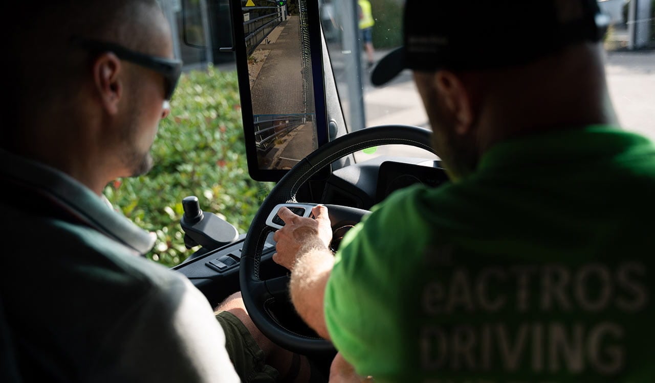 Mercedes-Benz eActros 600 Driving Experience