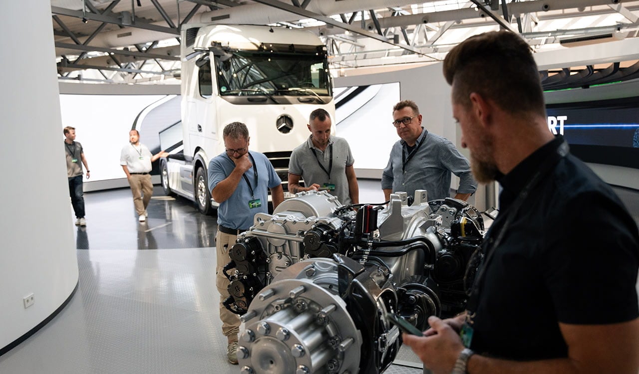 Mercedes-Benz eActros 600 Driving Experience