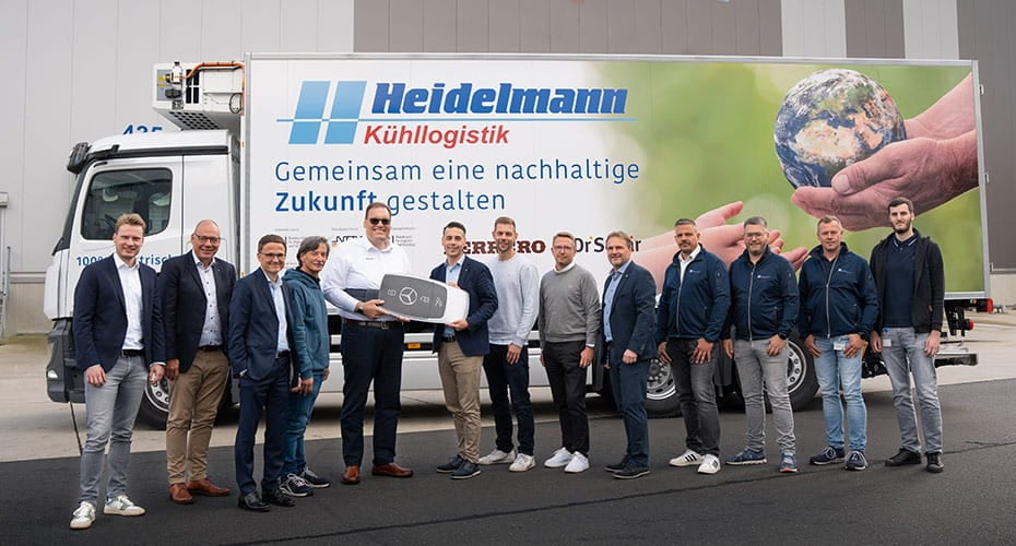 Fahrzeugübergabe Mercedes-Benz eActros 400 an Fa. Heidelmann