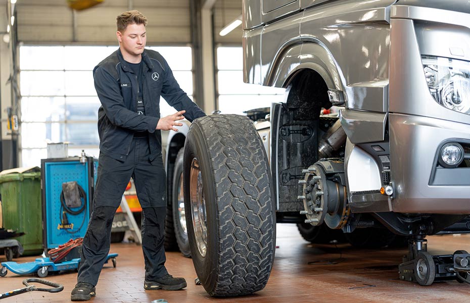 Lkw und Nutzfahrzeug Reifenreparatur