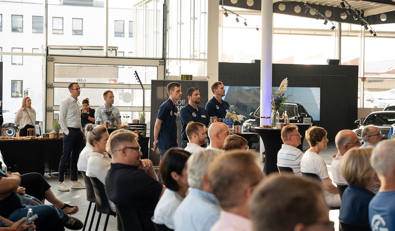 Kickoff TV Großwallstadt im Autohaus Kunzmann